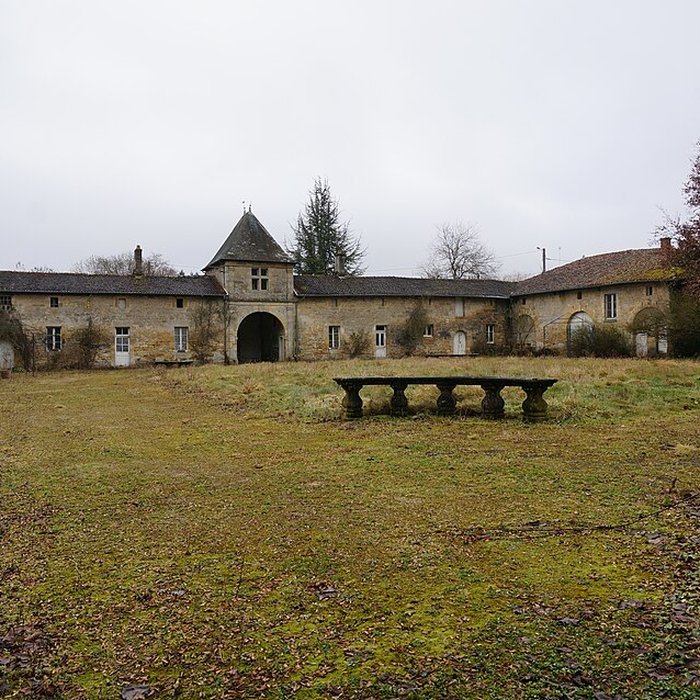 Photo de Château de Ville-sur-Saulx également sur commune de Lisle-en-Rigault