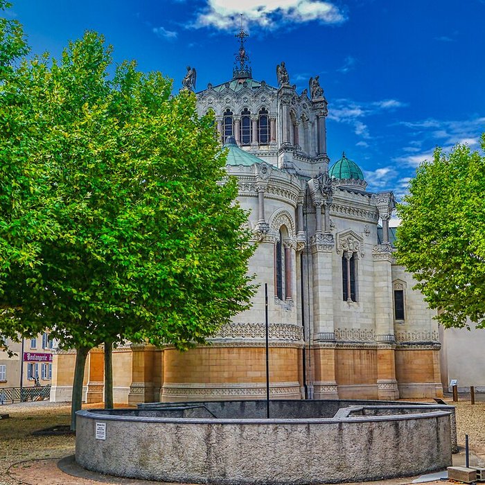 Photo de Eglise  et basilique