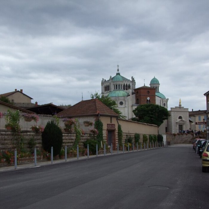 Photo de Eglise  et basilique