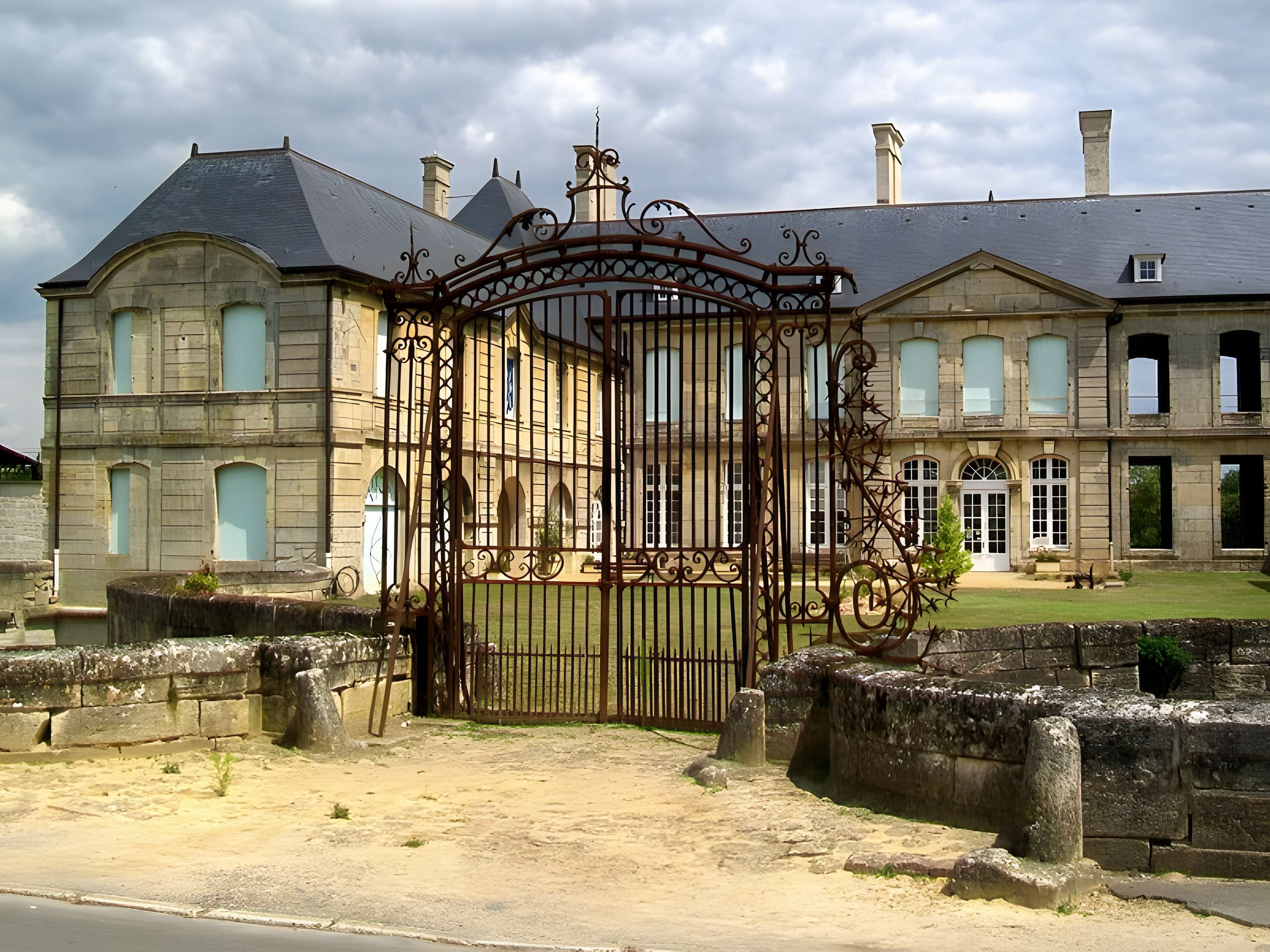 Château de Villers-sous-Saint-Leu 