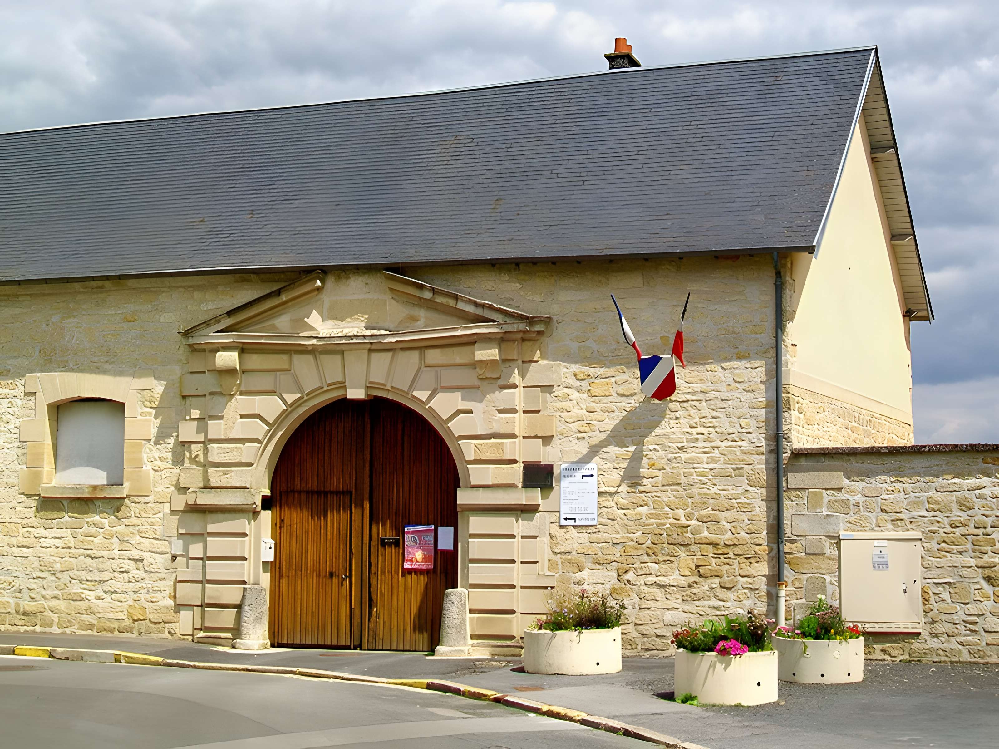 Château de Villers-sous-Saint-Leu