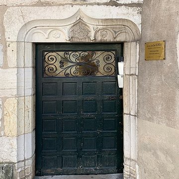 Maison May et ancien oratoire