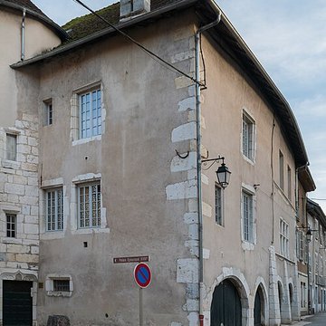 Maison May et ancien oratoire