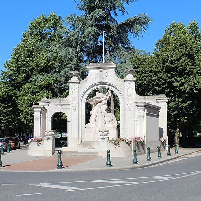 Photo de Monument aux morts