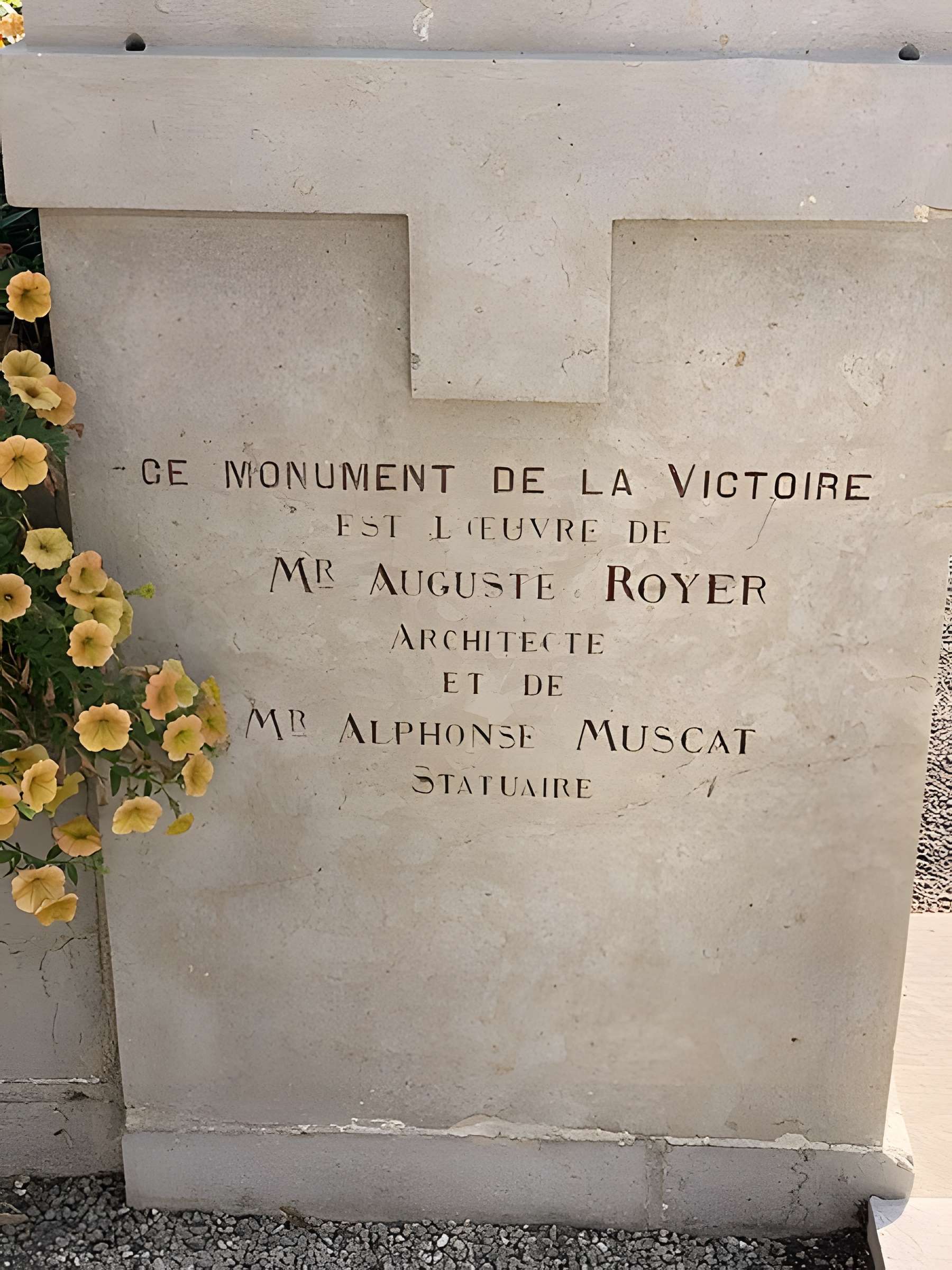 Monument aux morts