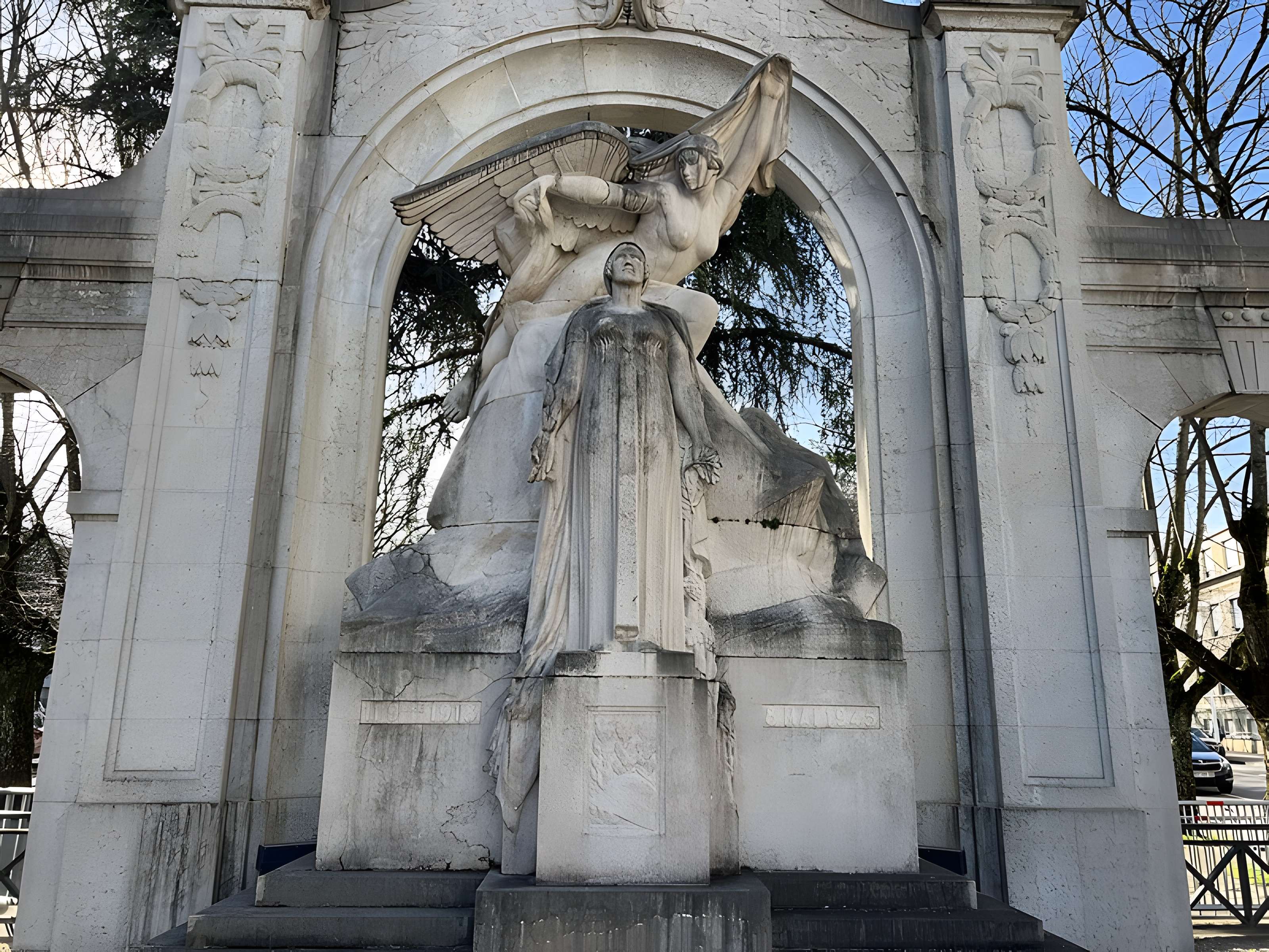 Monument aux morts
