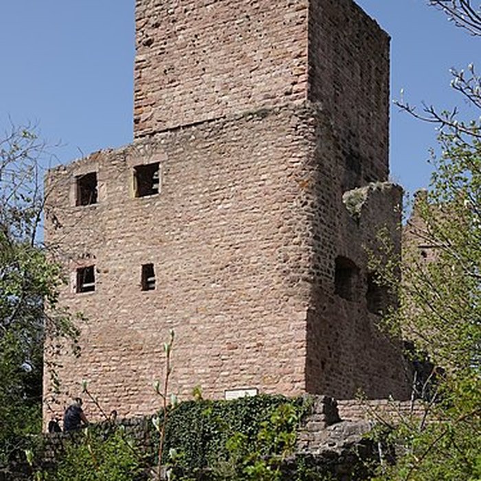 Photo de Ruines des châteaux de Weckmund et de Wahlenbourg