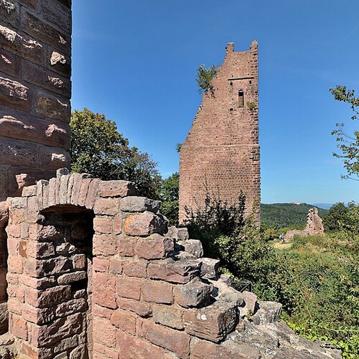 Photo de Ruines des châteaux de Weckmund et de Wahlenbourg