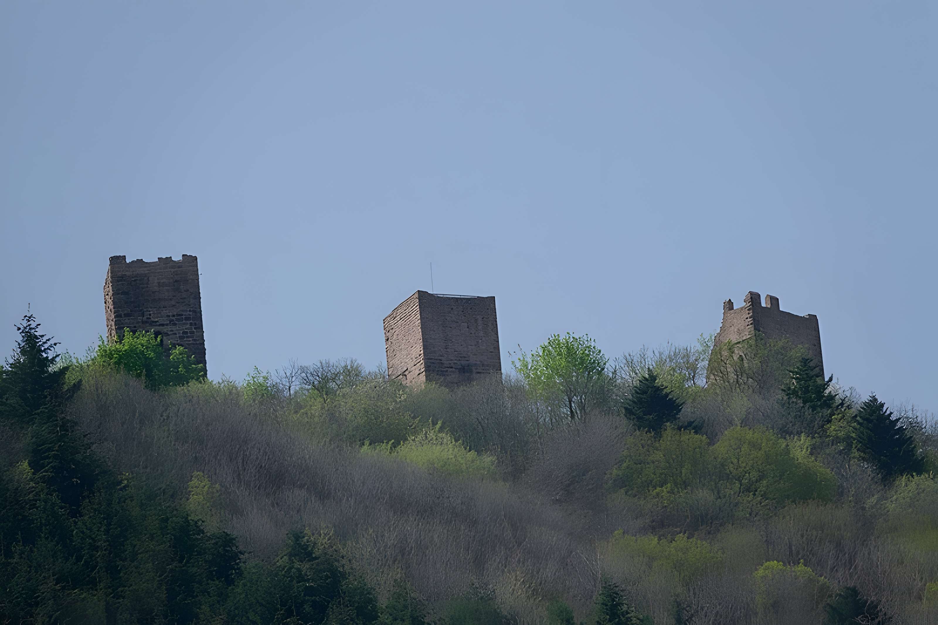 Ruines des châteaux de Weckmund et de Wahlenbourg