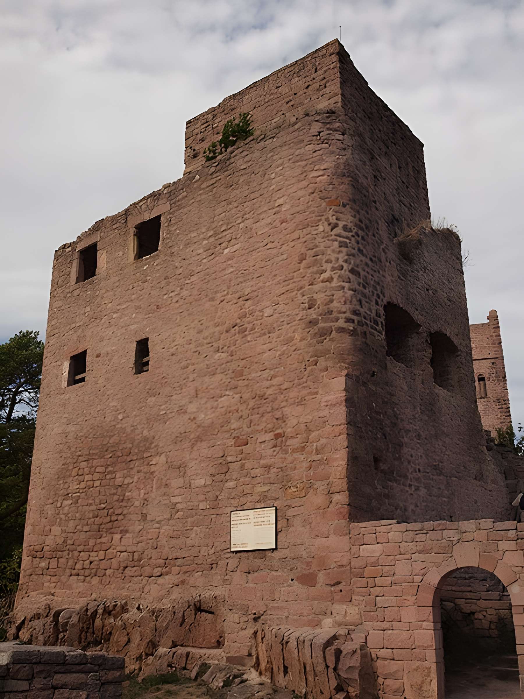 Ruines des châteaux de Weckmund et de Wahlenbourg