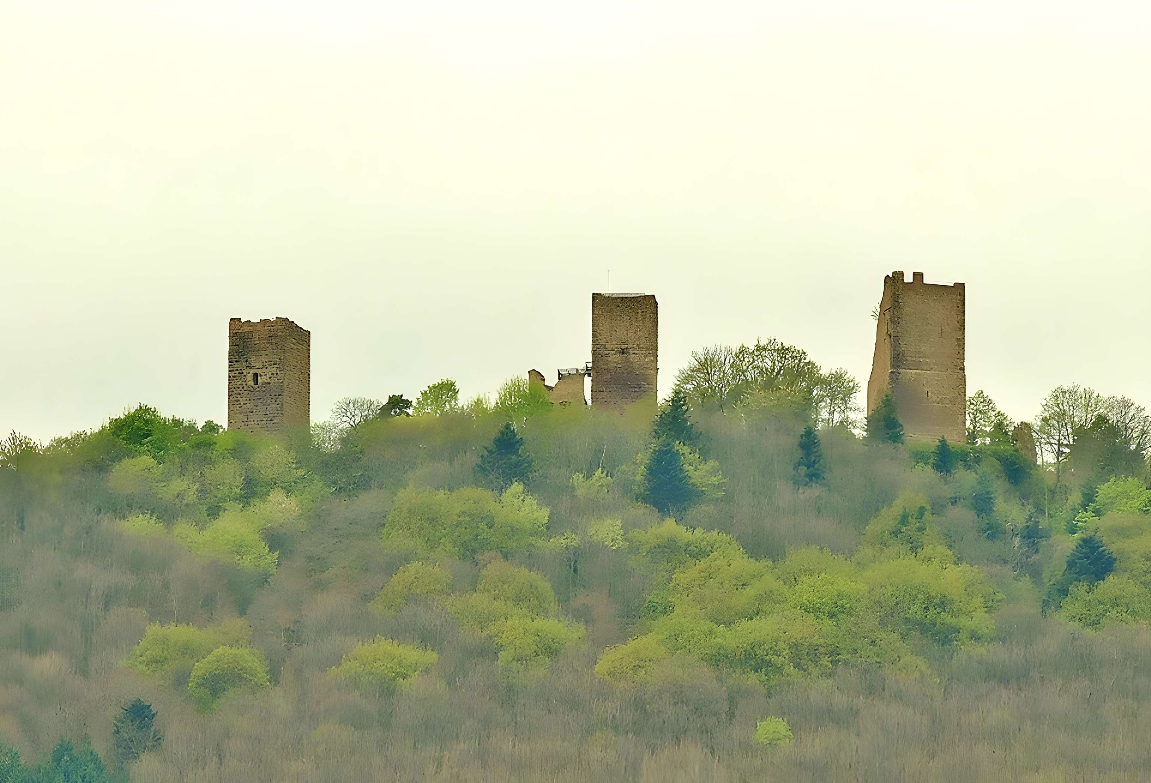Ruines des châteaux de Weckmund et de Wahlenbourg