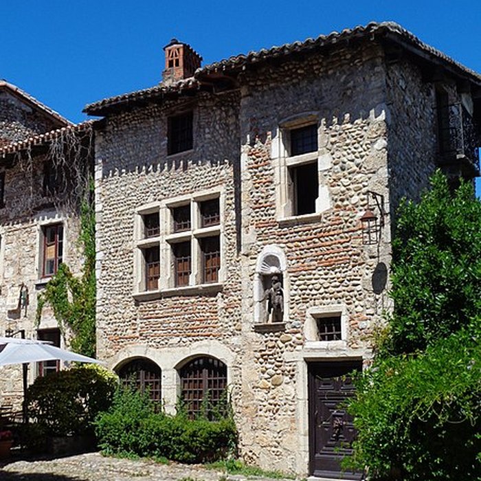 Photo de Maison du Petit-Saint-Georges