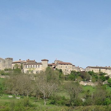 Rempart attenant à un immeuble