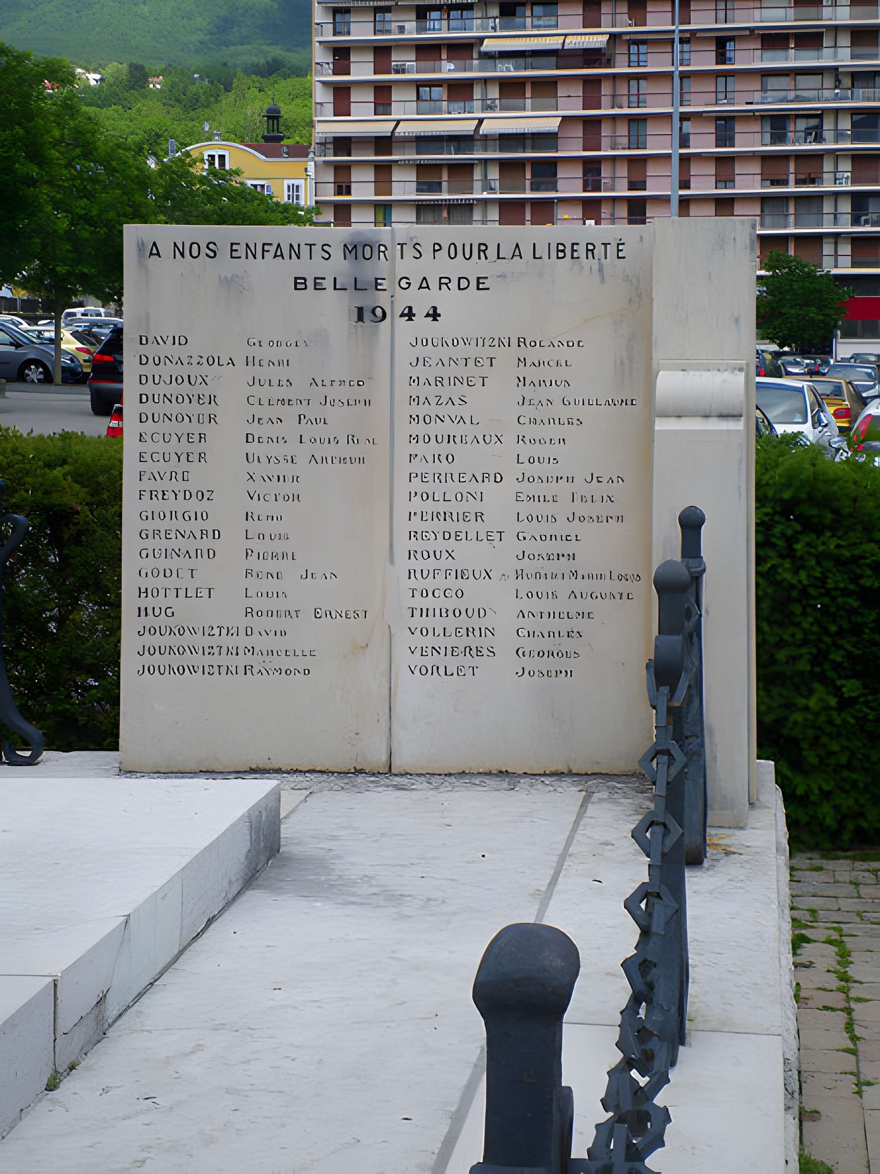 Monument aux morts