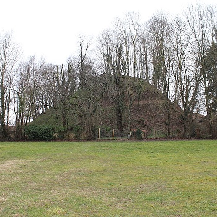 Photo de Motte féodale dite Poype de Villars