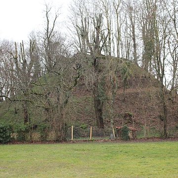 Motte féodale dite Poype de Villars