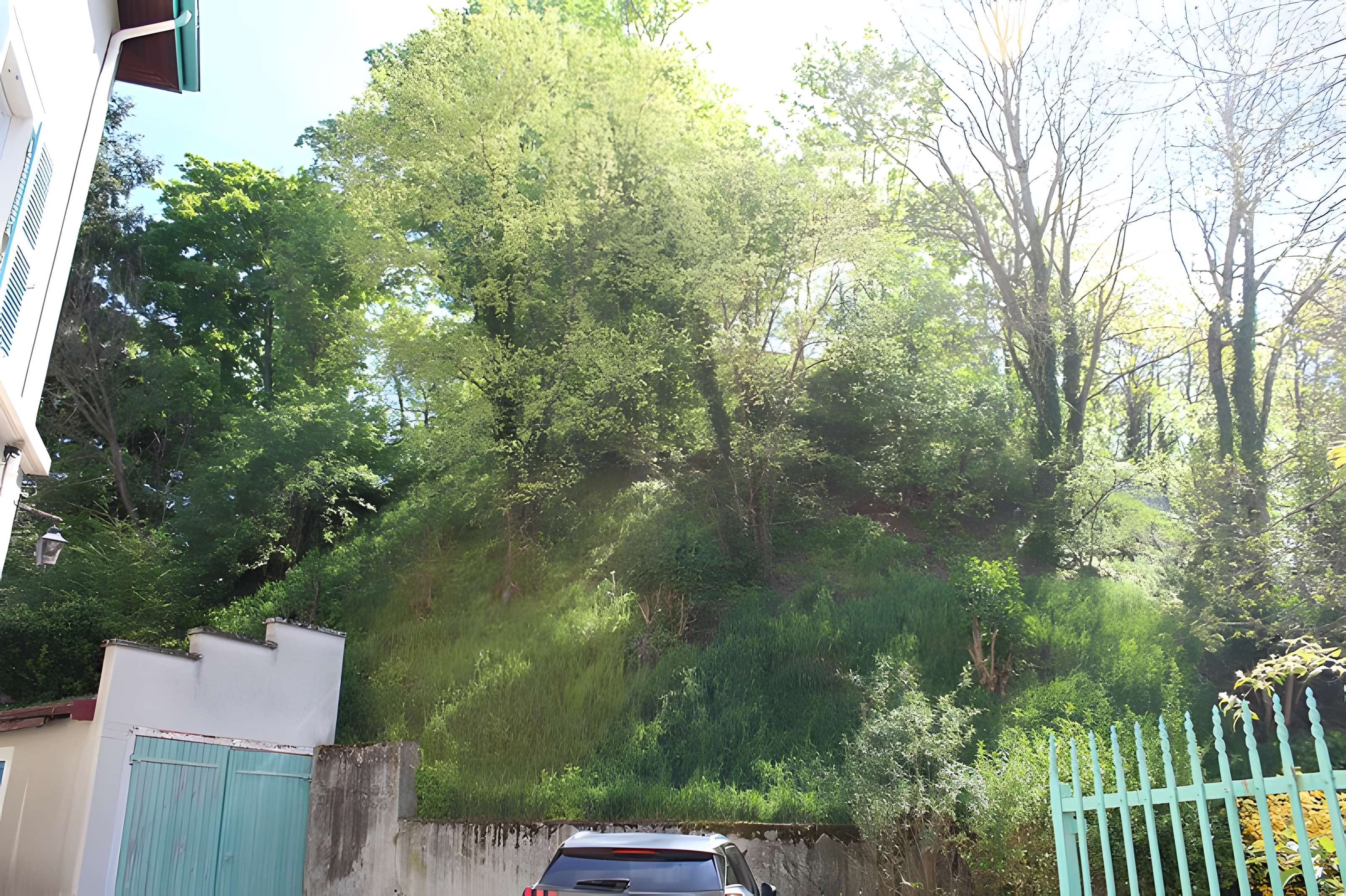 Motte féodale dite Poype de Villars