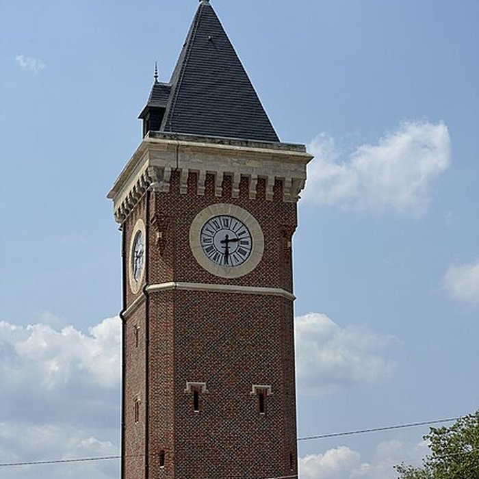 Photo de Château deau-marégraphe Quai Ferdinand-de-Lesseps à Rouen