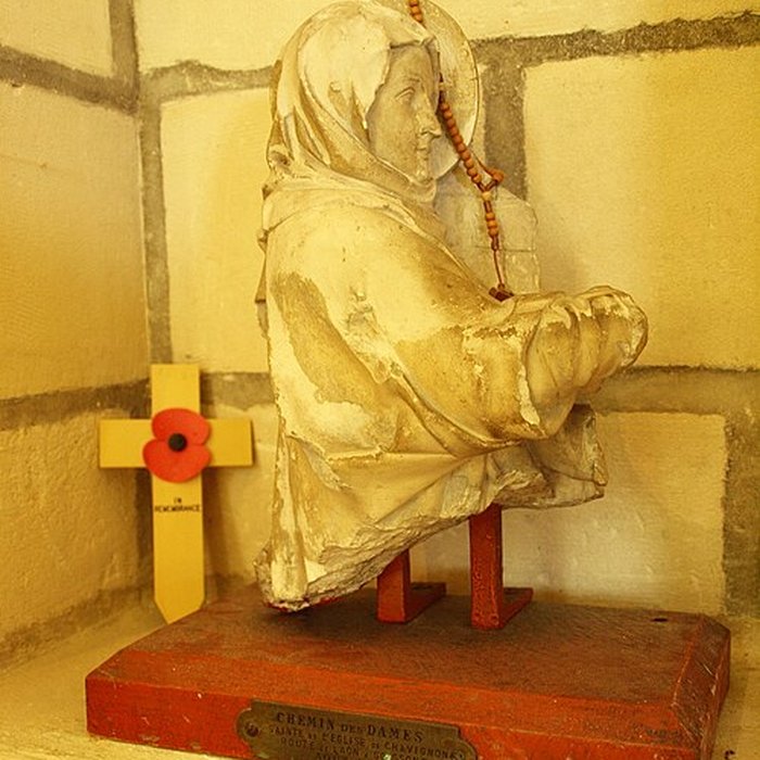 Photo de Chapelle du Souvenir et lanterne des morts