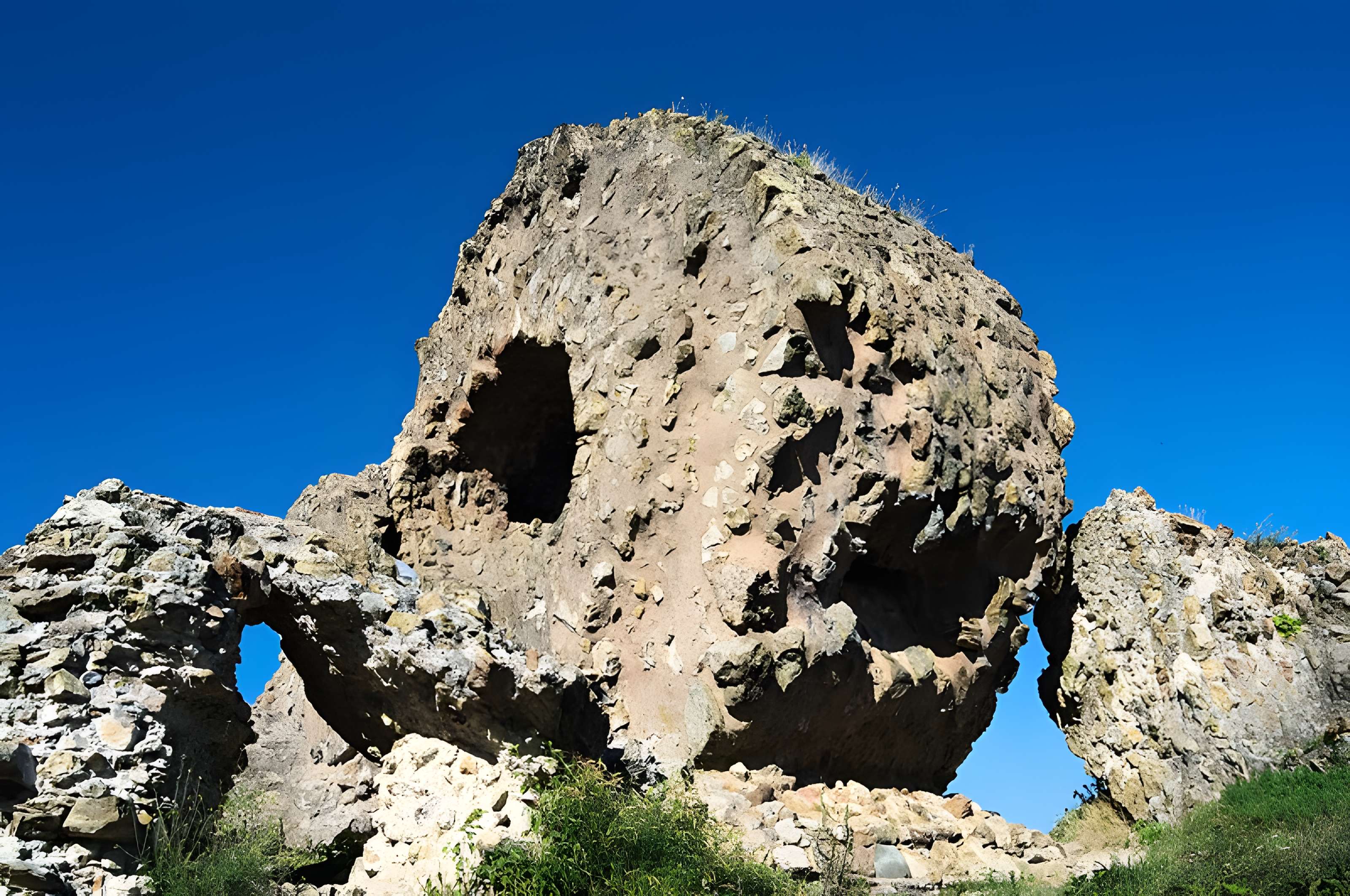Château d'Engelbourg ou l'Oeil de la Sorcière