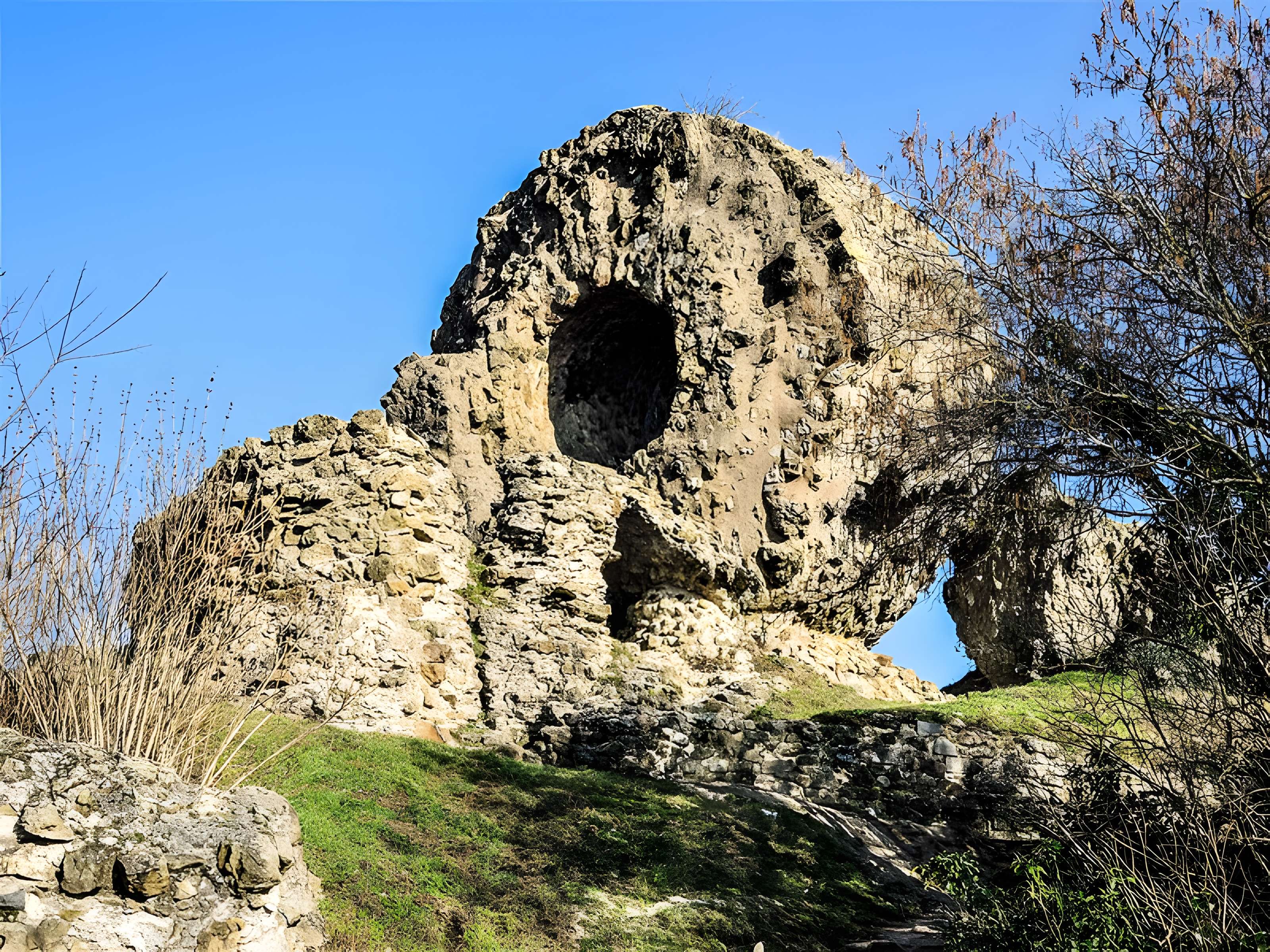 Château d'Engelbourg ou l'Oeil de la Sorcière