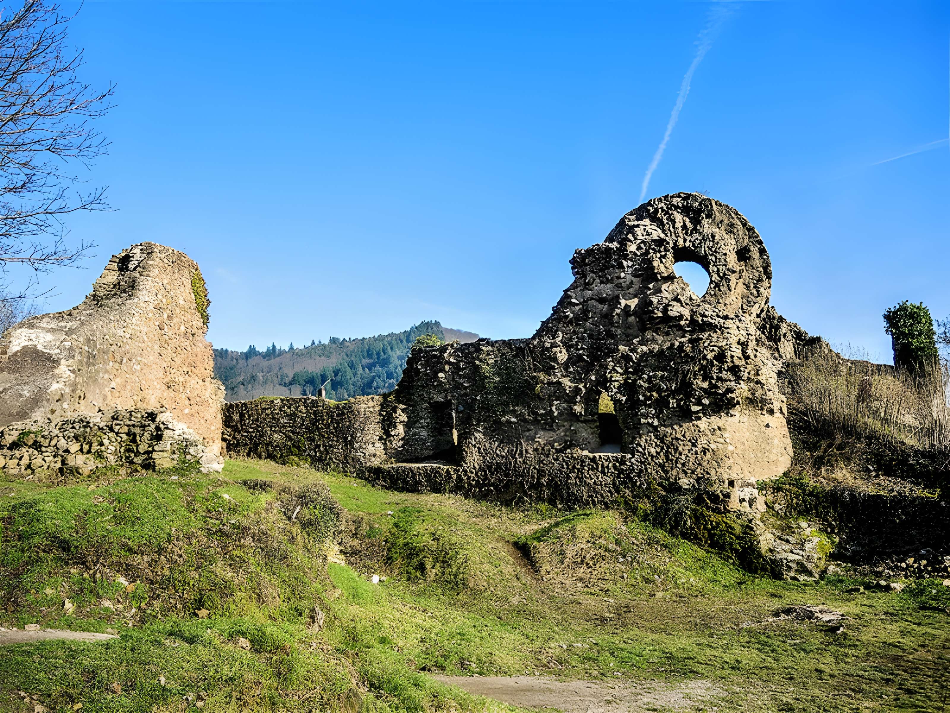 Château d'Engelbourg ou l'Oeil de la Sorcière