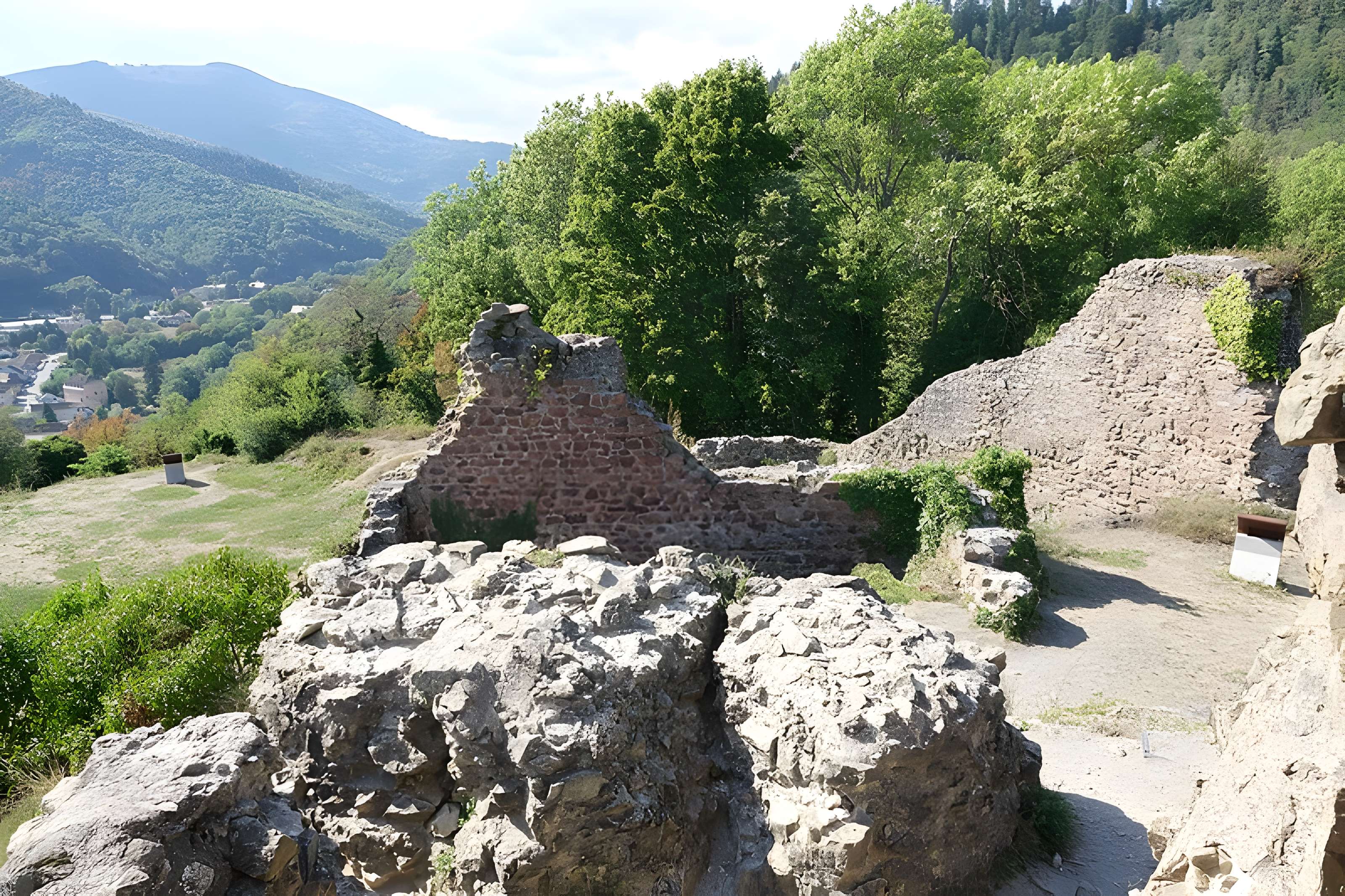 Château d'Engelbourg ou l'Oeil de la Sorcière