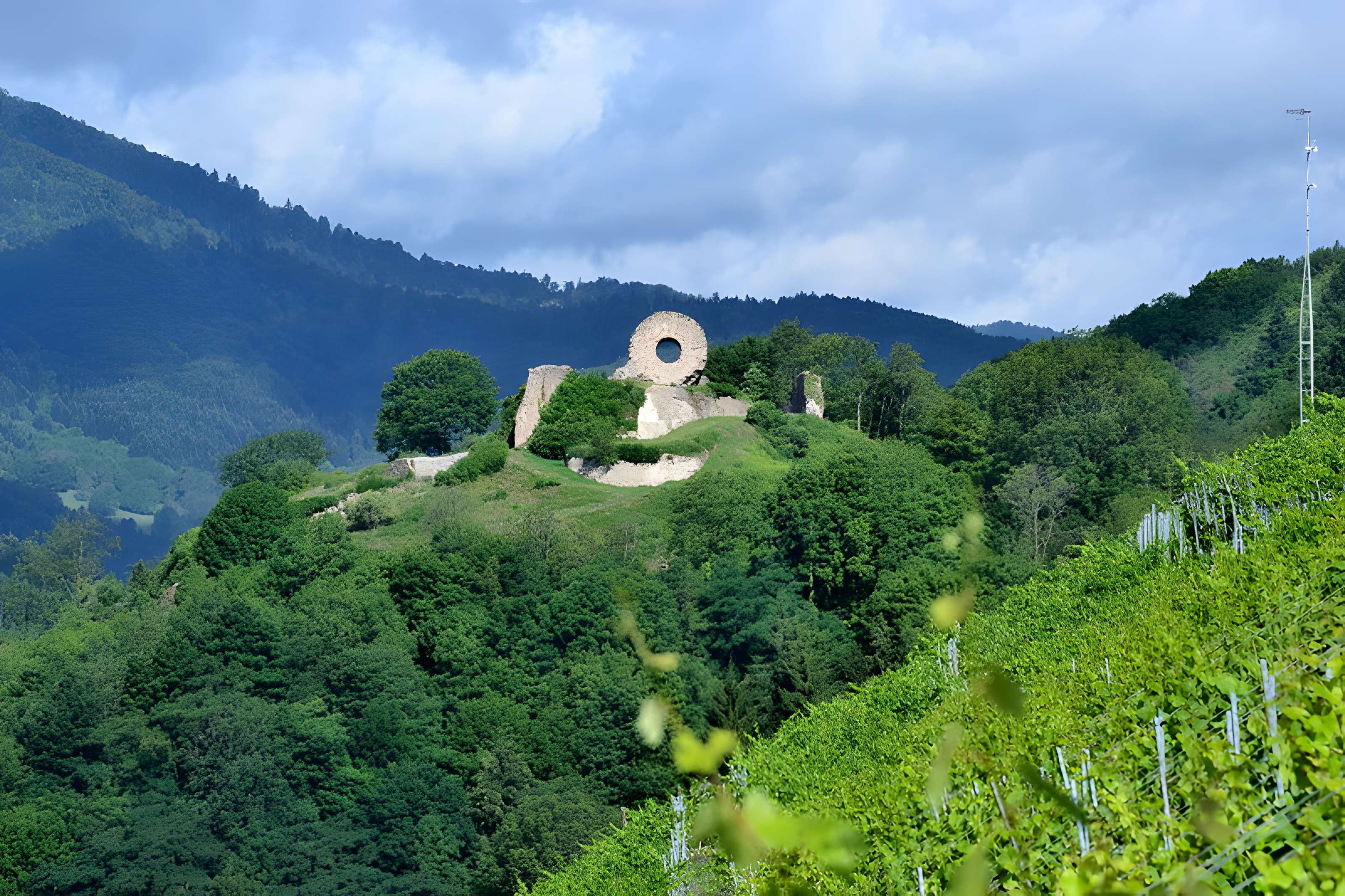 Château d'Engelbourg ou l'Oeil de la Sorcière