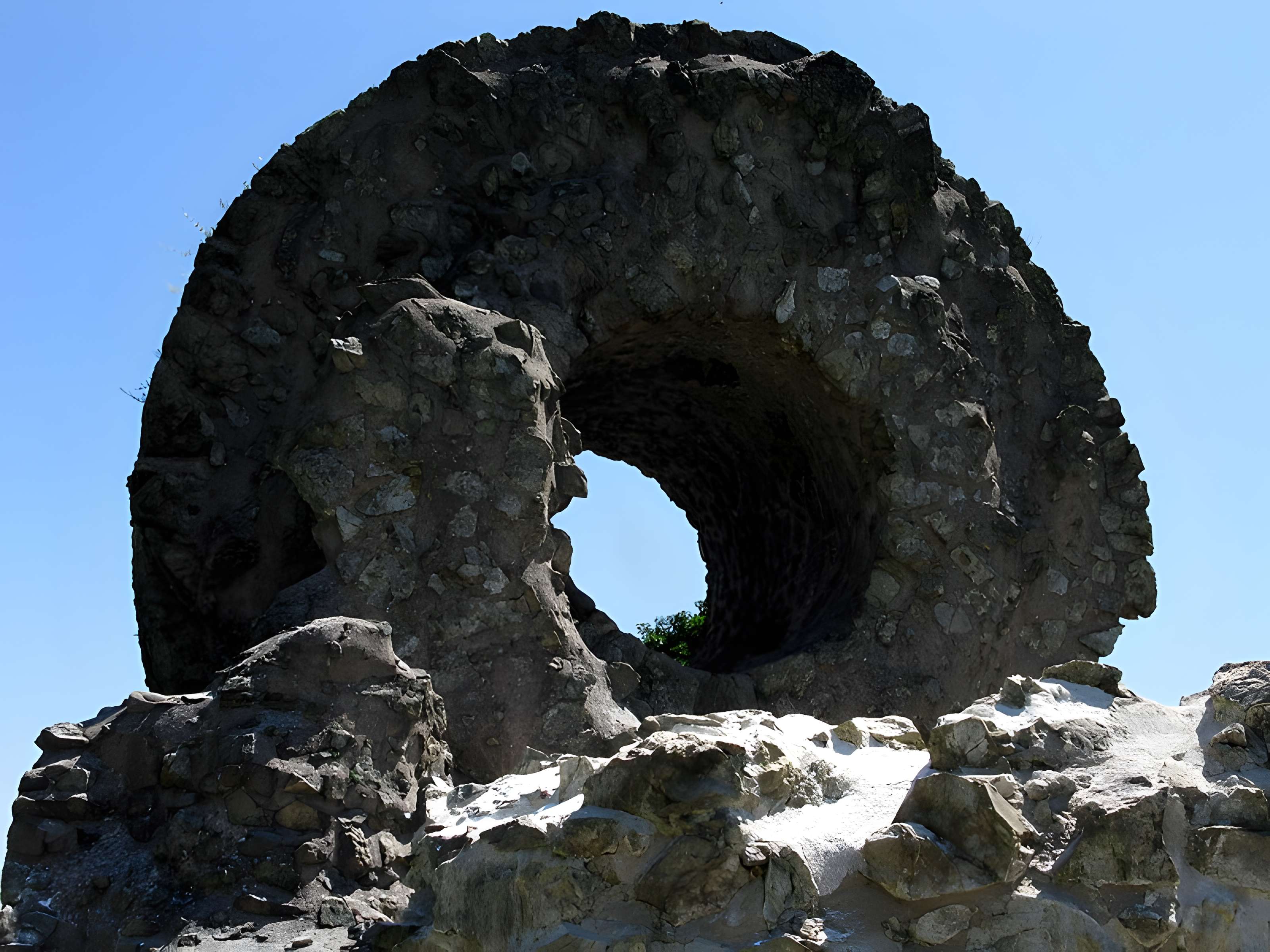 Château d'Engelbourg ou l'Oeil de la Sorcière