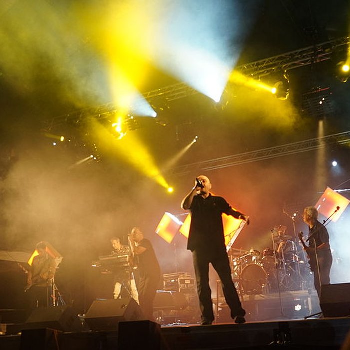 Photo de Ancienne caserne des Dragons de la Reine