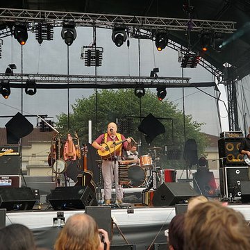 Ancienne caserne des Dragons de la Reine