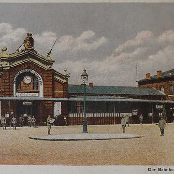 Rotonde et halle-atelier ferroviaires