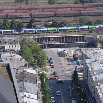 Rotonde et halle-atelier ferroviaires