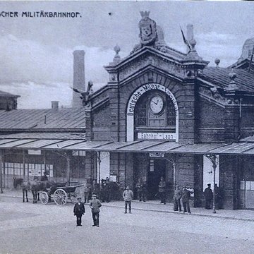 Rotonde et halle-atelier ferroviaires