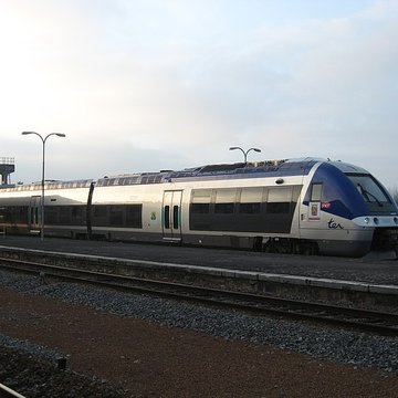 Rotonde et halle-atelier ferroviaires