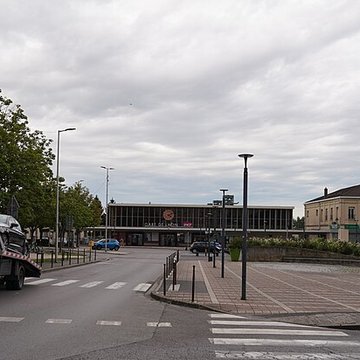 Rotonde et halle-atelier ferroviaires