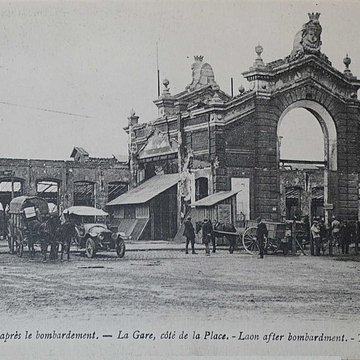 Rotonde et halle-atelier ferroviaires