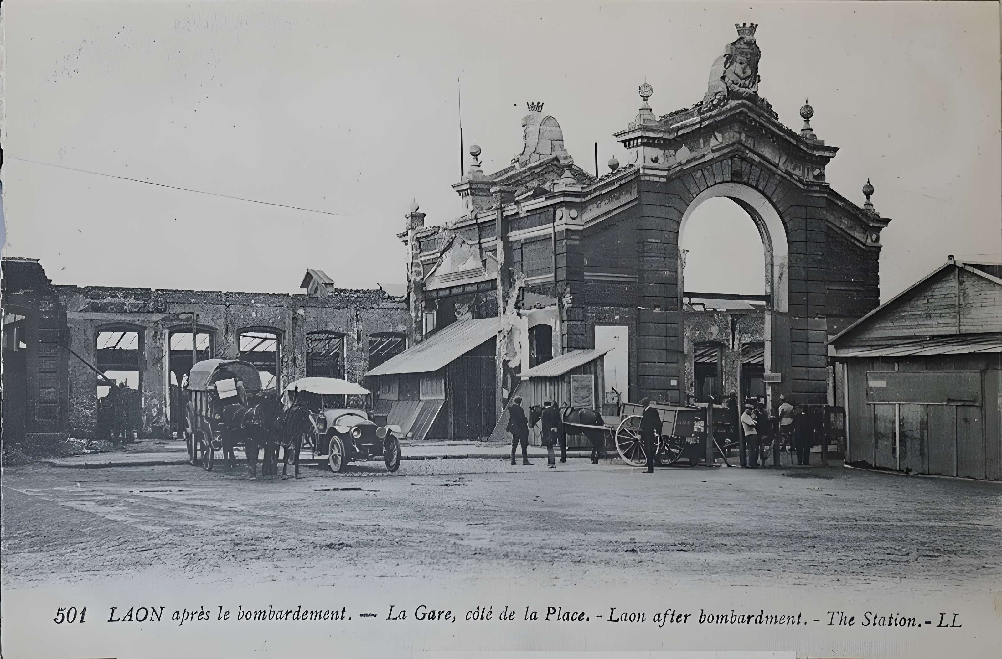 Rotonde et halle-atelier ferroviaires