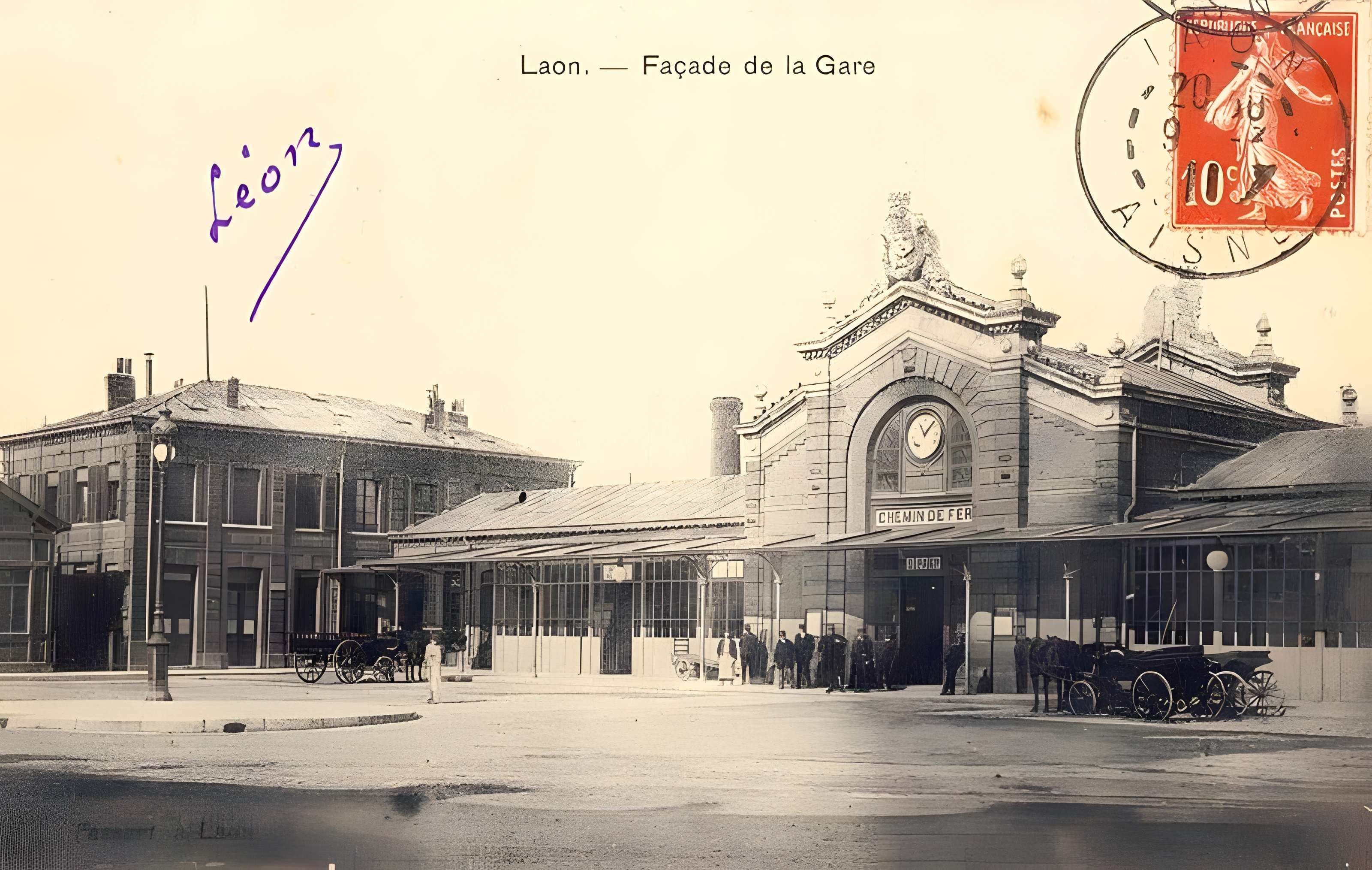 Rotonde et halle-atelier ferroviaires
