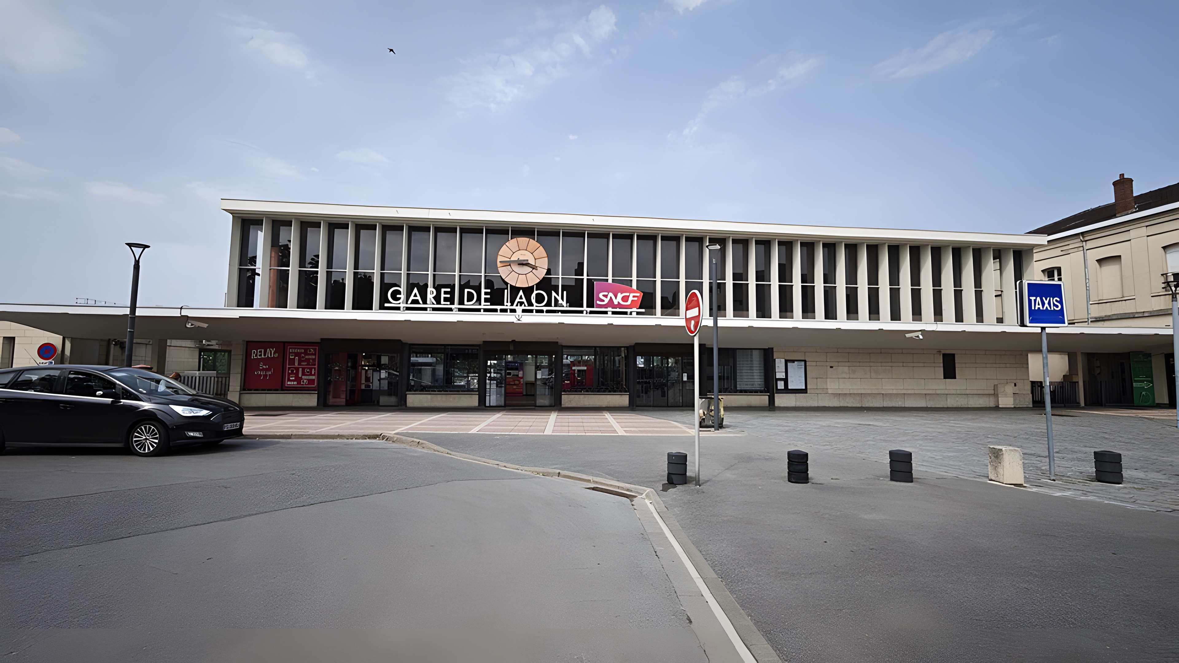 Rotonde et halle-atelier ferroviaires