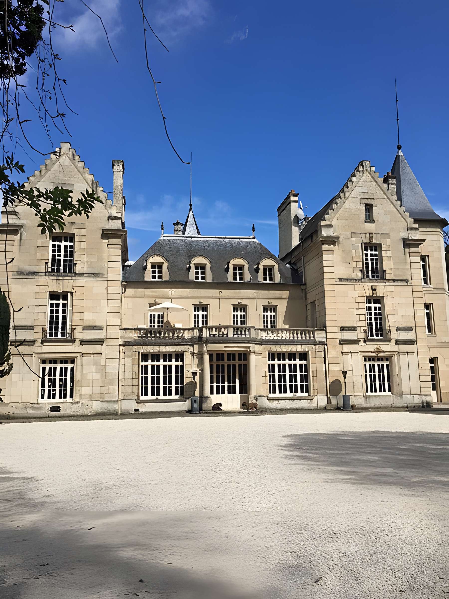 Domaine du château du Montois