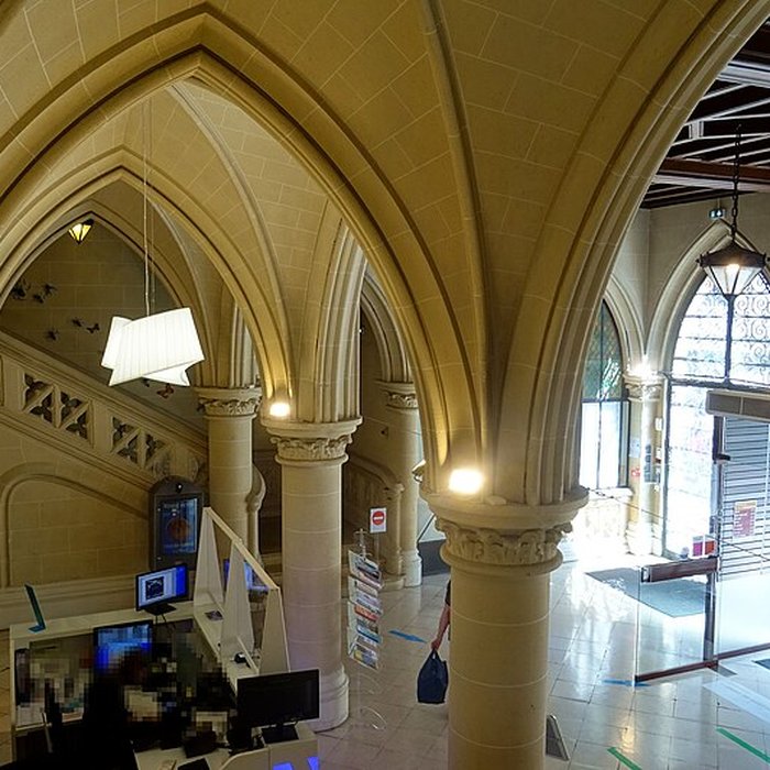 Photo de Ancienne chambre de commerce et ancienne église Saint-Jacques