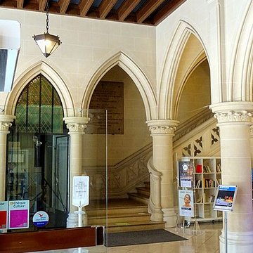 Ancienne chambre de commerce et ancienne église Saint-Jacques