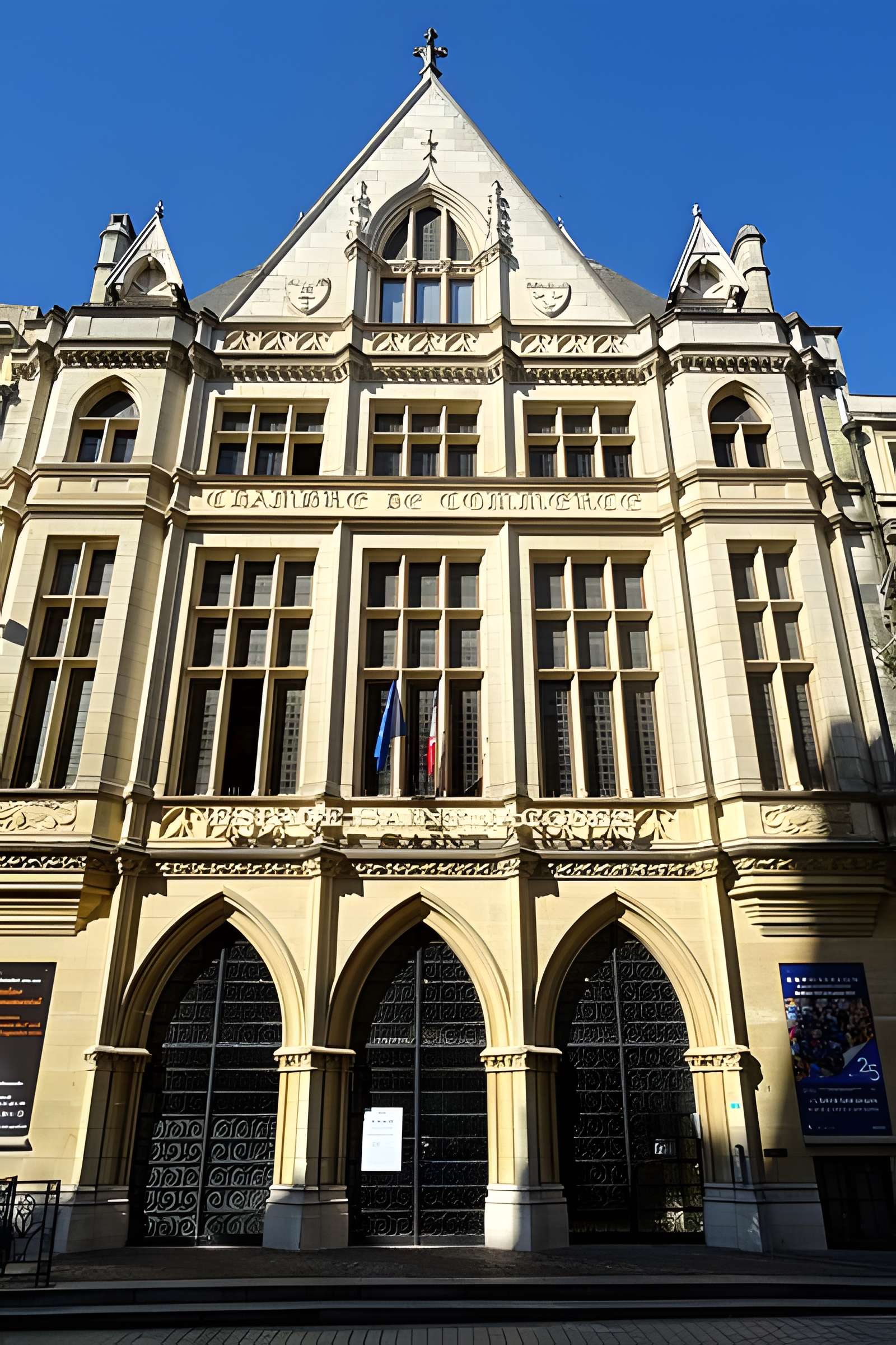Ancienne chambre de commerce et ancienne église Saint-Jacques