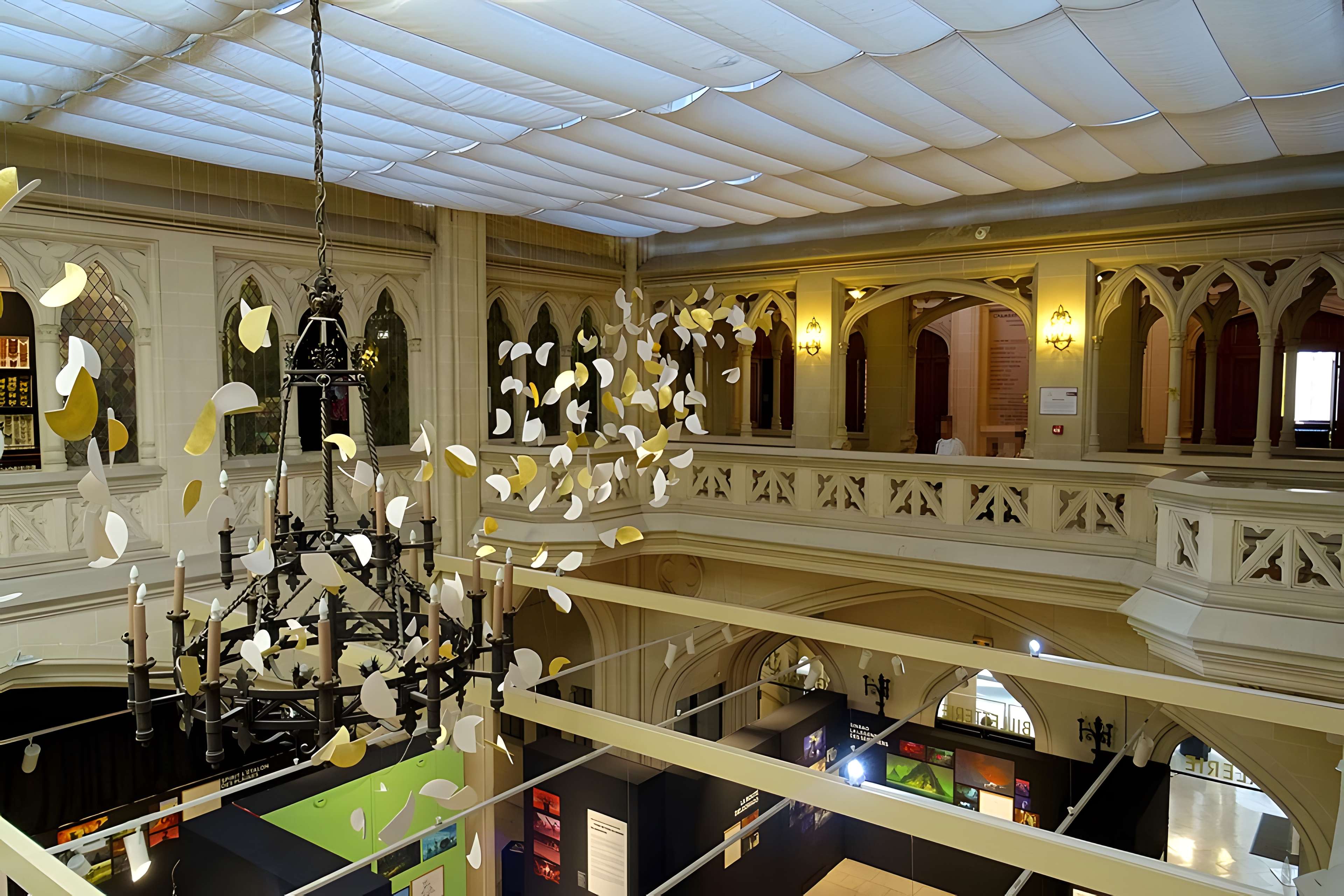 Ancienne chambre de commerce et ancienne église Saint-Jacques