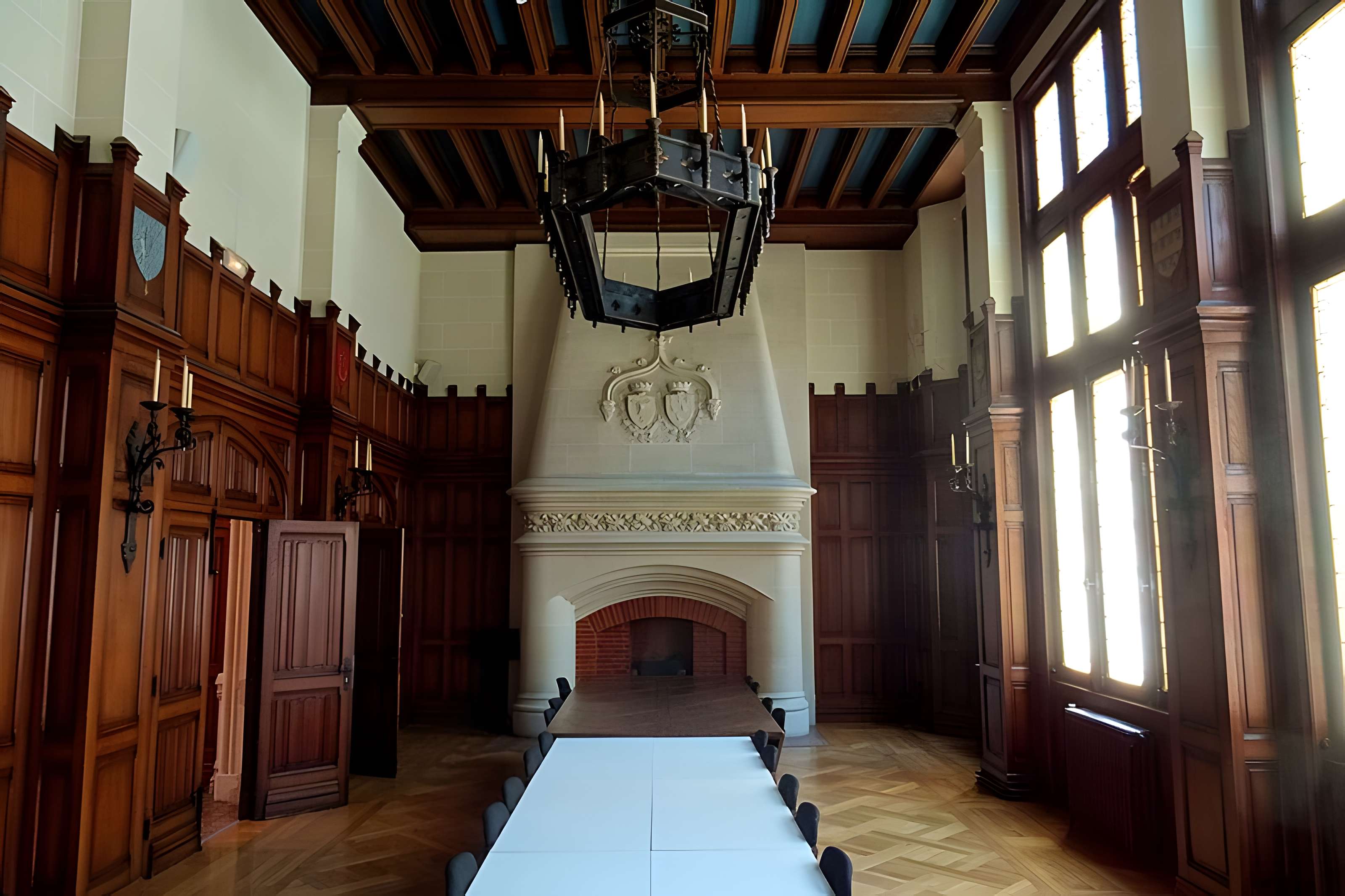 Ancienne chambre de commerce et ancienne église Saint-Jacques