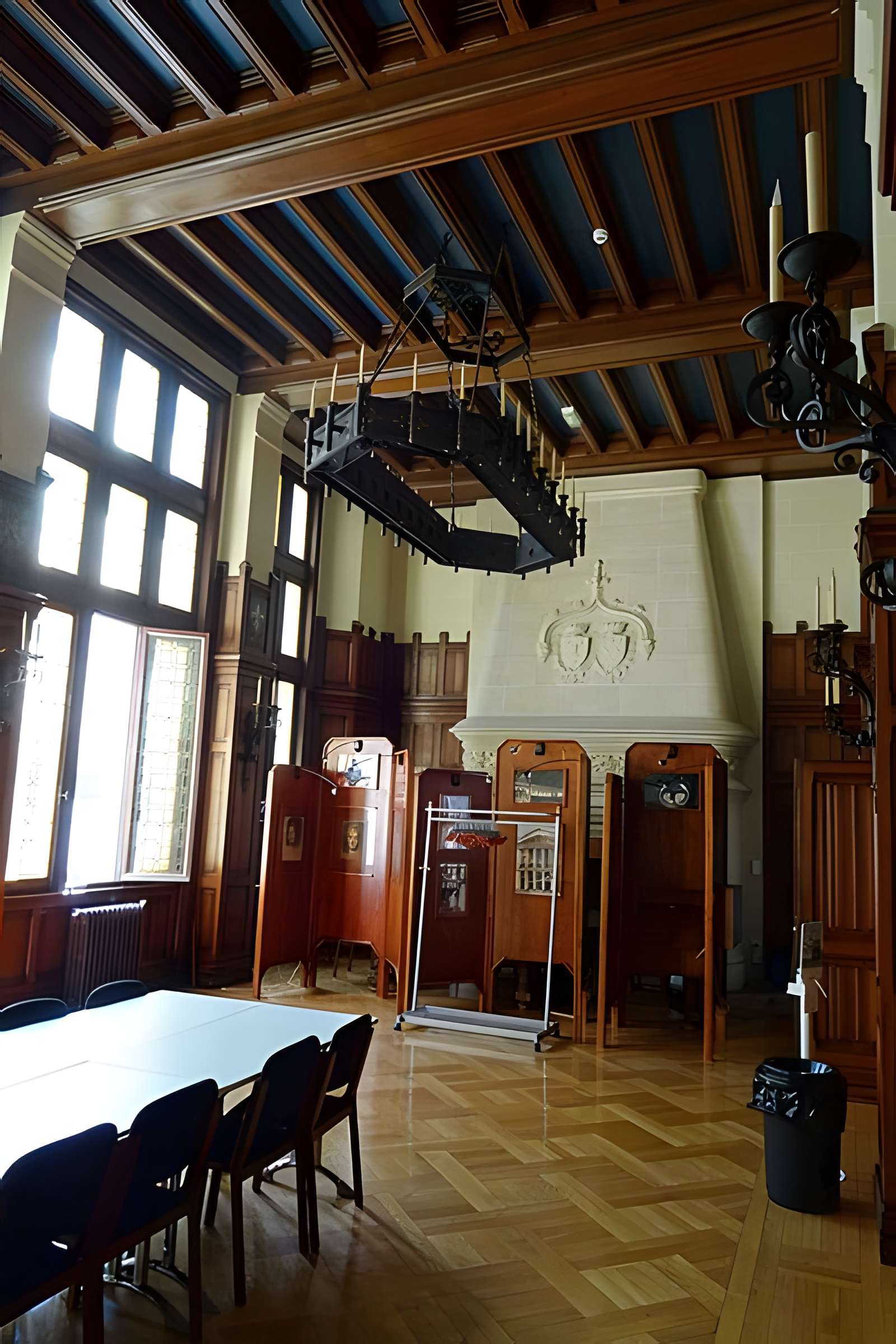 Ancienne chambre de commerce et ancienne église Saint-Jacques