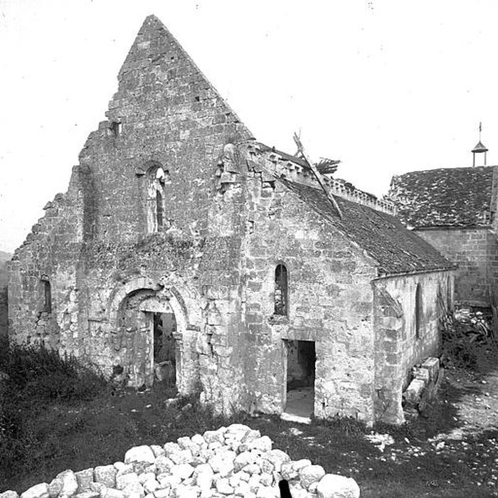 Photo de Eglise et ancien cimetière communal