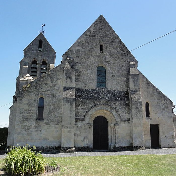 Photo de Eglise et ancien cimetière communal