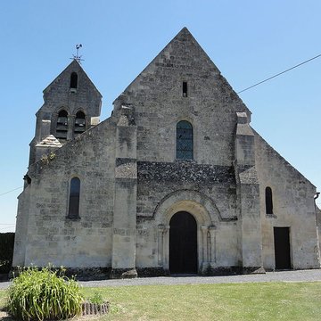 Eglise et ancien cimetière communal
